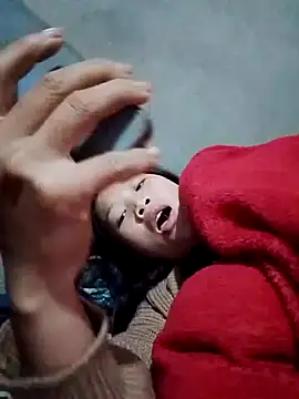 Yumiik2kk online show from 11-23-25, 09:47