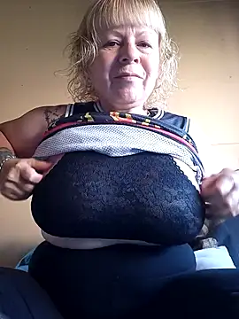 1milfemma online show from 11-23-25, 07:35