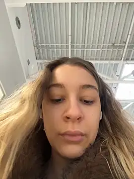 SashaCatt online show from 02-10-26, 08:40