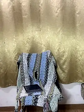 Yayayax77- online show from 11-08-25, 02:28