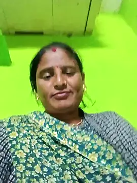 Snapshot of Quin_love143 chatting on 11-14-25, 10:40 Quin love143 online show from 11-14-25, 10:40