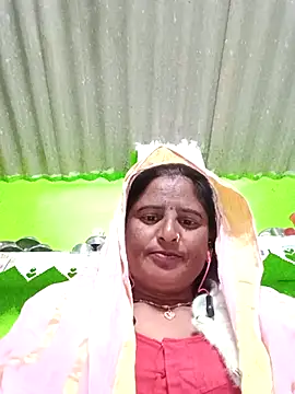 Snapshot of Quin_love143 chatting on 11-26-25, 11:28 Quin love143 online show from 11-26-25, 11:28