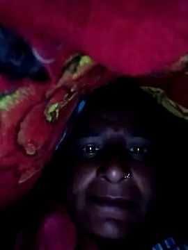 Snapshot of Quin_love143 chatting on 12-17-25, 11:55 Quin love143 online show from 12-17-25, 11:55