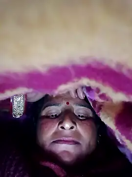 Snapshot of Quin_love143 chatting on 01-08-26, 05:26 Quin love143 online show from 01-08-26, 05:26