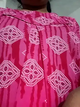 Snapshot of LOVE_FI95 chatting on 11-26-25, 03:35 LOVE FI95 online show from 11-26-25, 03:35