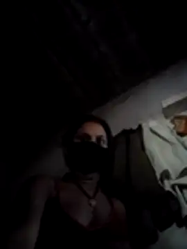 Snapshot of LOVE_FI95 chatting on 12-01-25, 09:14 LOVE FI95 online show from 12-01-25, 09:14