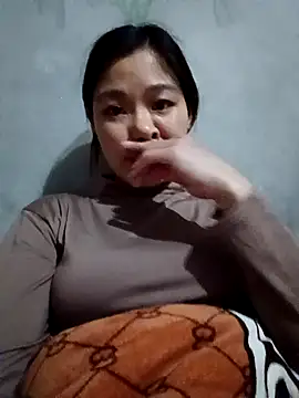 Lyla john online show from 01-18-26, 01:42