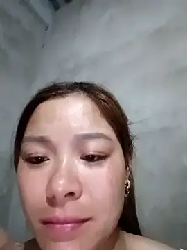 Lyla john online show from 03-04-26, 12:00