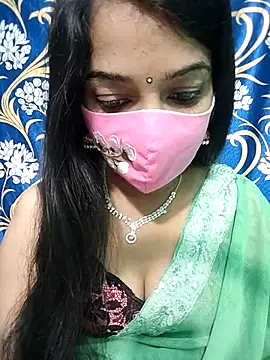 Honeya96 online show from 12-20-25, 04:19