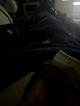 groschibre40100 online show from 12-21-25, 11:01