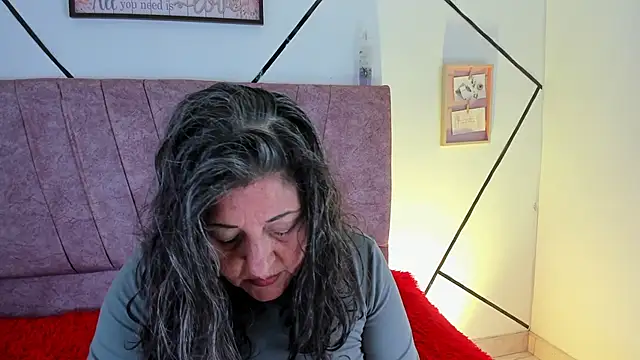 Victoriaa Anderson online show from 01-15-26, 08:01