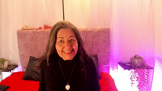 Victoriaa Anderson online show from 06-05-26, 06:46