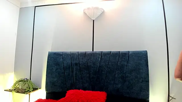 Victoriaa Anderson online show from 07-23-26, 12:03