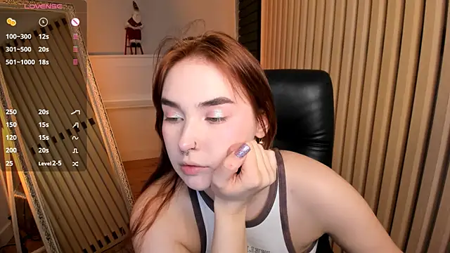 Snapshot of _cutie__angel_ chatting on 12-17-25, 09:04 cutie angel online show from 12-17-25, 09:04