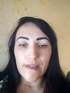 Snapshot of ArianaXFresh chatting on 11-18-25, 10:41 ArianaXFresh online show from 11-18-25, 10:41