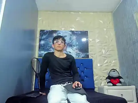 ElanGiraldo online show from 02-24-26, 11:36