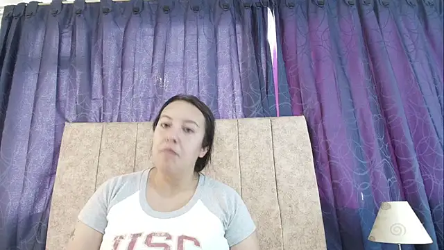 Sofi-Brown online show from 01-10-26, 01:13