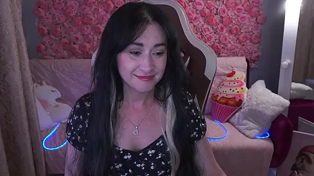 CarolinaaFoxyyy online show from 05-24-26, 06:57