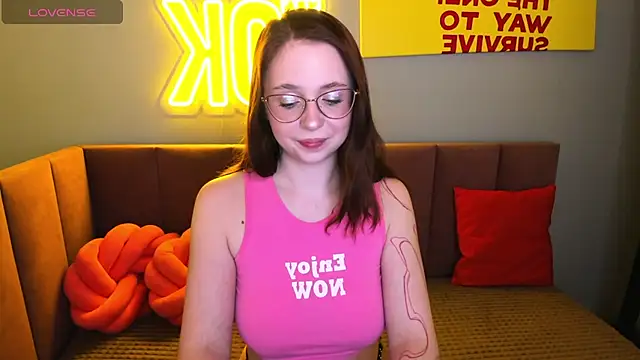 Erica Nelson online show from 01-17-26, 01:32