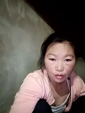 Snapshot of blonde_blg chatting on 01-12-26, 12:27 blonde blg online show from 01-12-26, 12:27