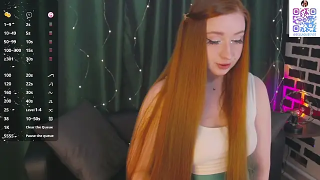 Snapshot of BellaQueennss chatting on 12-04-25, 09:18 BellaQueennss online show from 12-04-25, 09:18