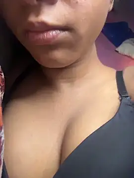 Snapshot of Your___Moonlight chatting on 03-16-26, 06:45 Your Moonlight online show from 03-16-26, 06:45