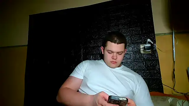 CuteButNaughty  online show from 02-04-26, 09:09