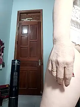 Em-mupmup online show from 01-14-26, 06:41