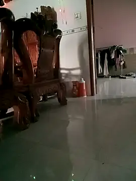 Em-mupmup online show from 04-18-26, 10:54