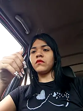 Skinny Wet online show from 11-29-25, 11:46