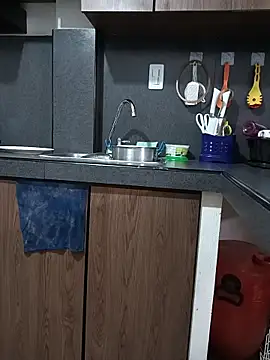 Little-Sammy online show from 11-18-25, 01:04