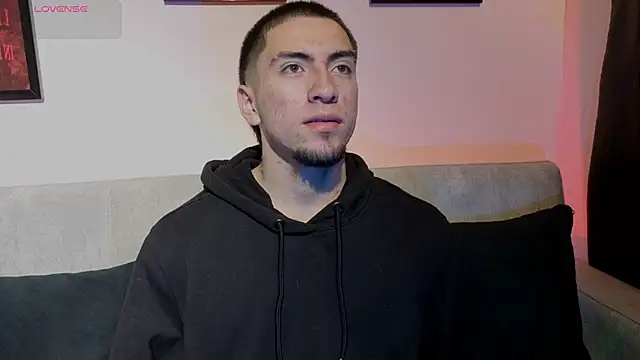 Snapshot of AresMassimoX chatting on 12-03-25, 03:03 AresMassimoX online show from 12-03-25, 03:03