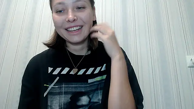 Snapshot of your__gena chatting on 11-26-25, 04:52 your gena online show from 11-26-25, 04:52