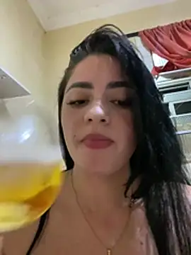 Snapshot of sarinha777 chatting on 06-28-26, 03:12 sarinha777 online show from 06-28-26, 03:12