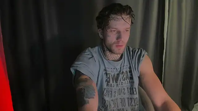 Snapshot of Huntall77 chatting on 12-02-25, 03:51 Huntall77 online show from 12-02-25, 03:51