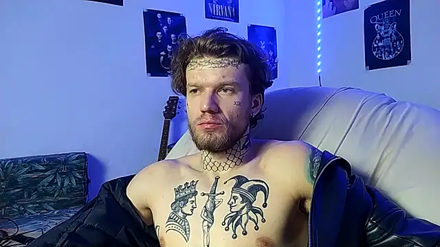 Snapshot of Huntall77 chatting on 12-18-25, 08:26 Huntall77 online show from 12-18-25, 08:26