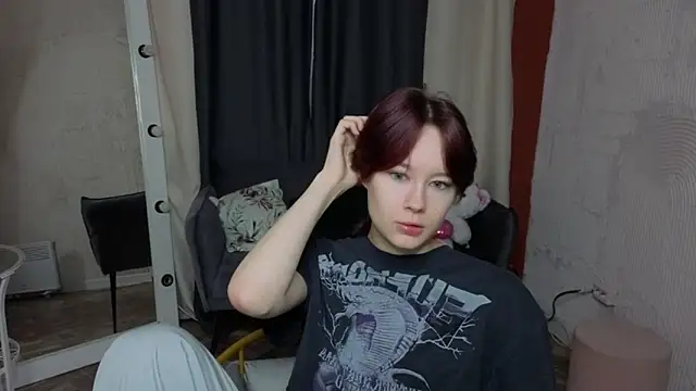 Snapshot of Annie_Way chatting on 02-03-26, 04:54 Annie Way online show from 02-03-26, 04:54