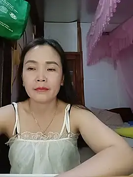 Feeling-hot online show from 05-22-26, 02:12