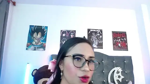 lunabritton1 online show from 03-16-26, 01:11