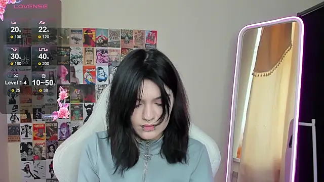 EmmaDarkk online show from 11-18-25, 07:57