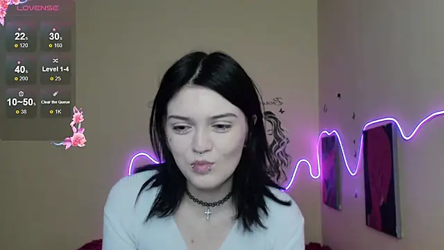 Snapshot of EmmaDarkk chatting on 11-20-25, 08:47 EmmaDarkk online show from 11-20-25, 08:47