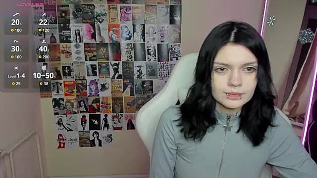 Snapshot of EmmaDarkk chatting on 01-07-26, 01:41 EmmaDarkk online show from 01-07-26, 01:41