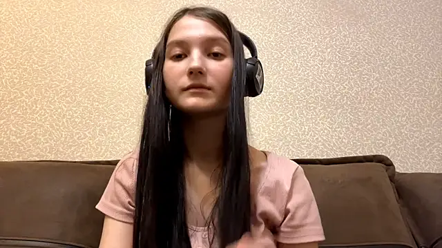 AurorAurora online show from 12-02-25, 09:14