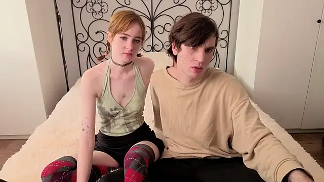 Danny loves Mary online show from 11-18-25, 03:34