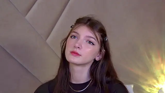 SophiaProve online show from 05-15-26, 04:36