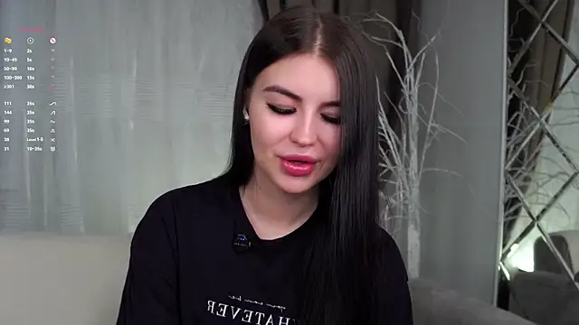 CoreenYorton online show from 03-10-26, 01:43