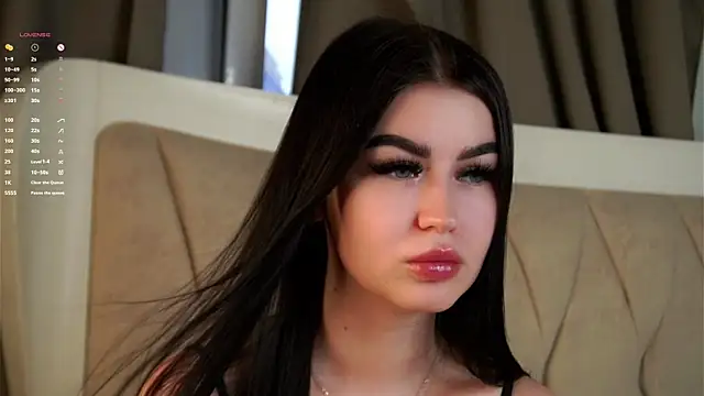 CoreenYorton online show from 04-06-26, 03:15