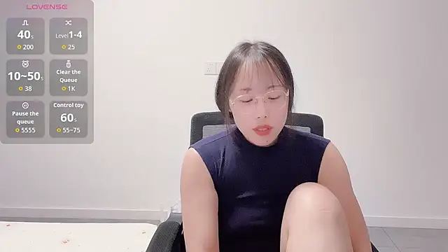 suisui322 online show from 12-20-25, 01:18