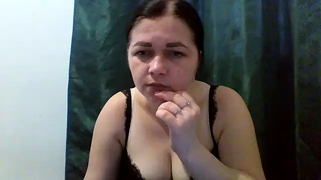 Vitalina282128 online show from 03-27-26, 12:27
