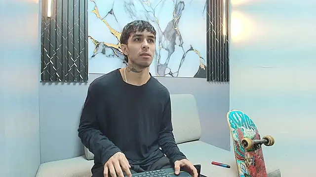 Aethon noir online show from 11-14-25, 01:10